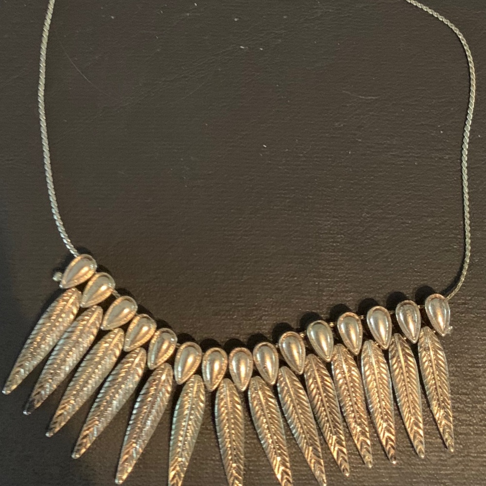 Dynamite statement necklace - Picture 2 of 2